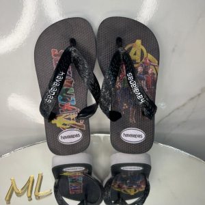 Havaianas infantis estampadas com técnica de transfer digital disponíveis para atacado.