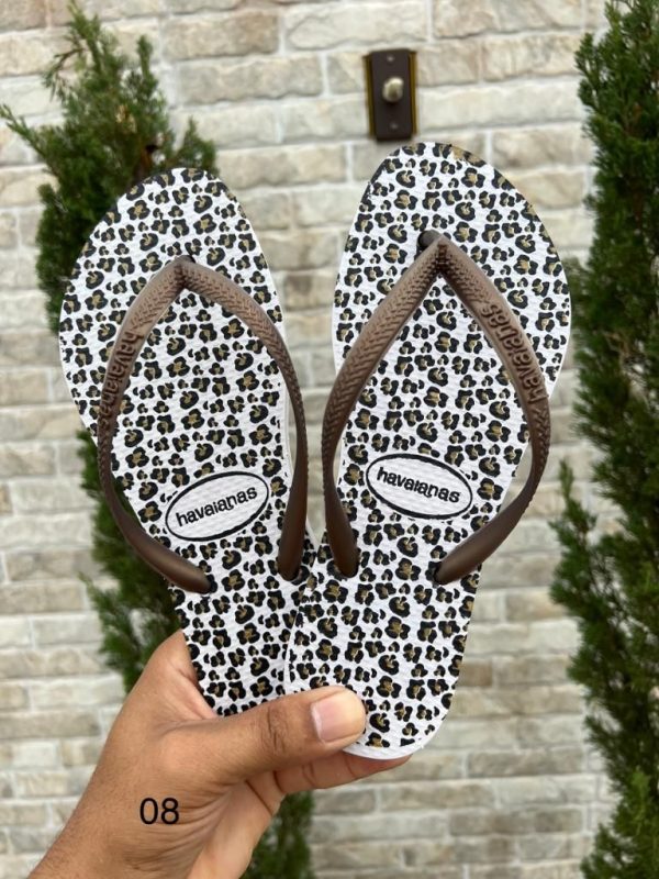 Havaianas Femininas com Silk: Conforto e Estilo Único.